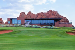 Discover the perfect season to visit top Utah resorts